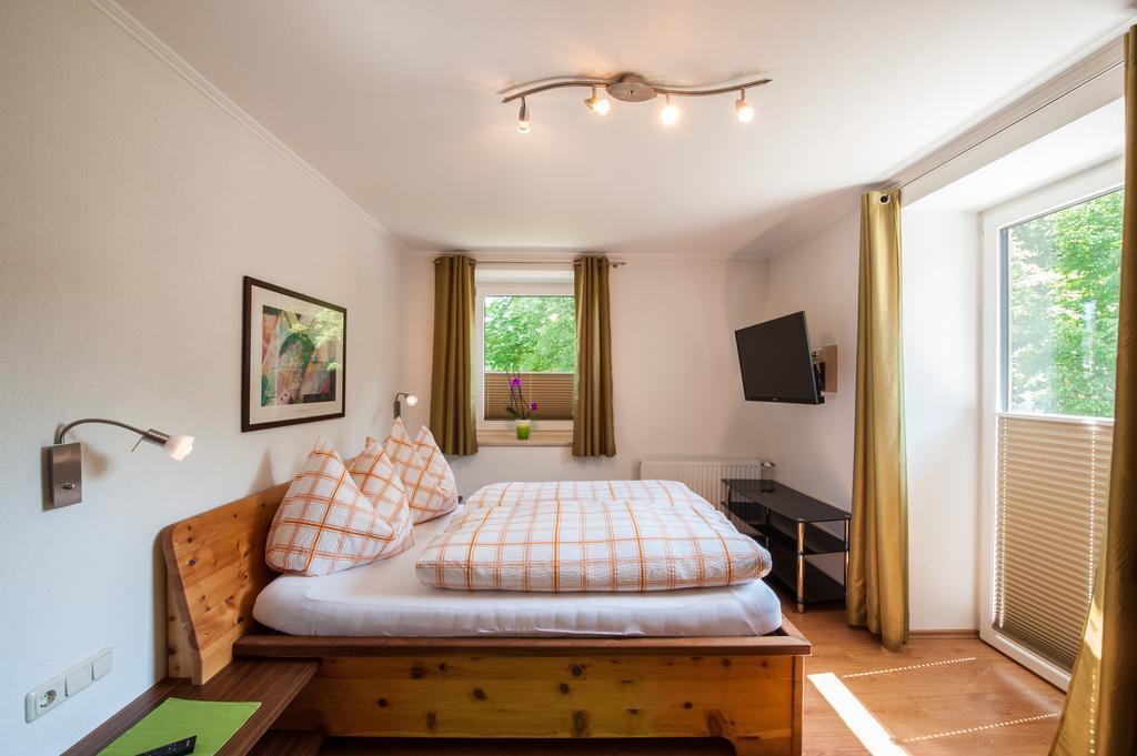 Appartements Al Castagno Ehrwald Kültér fotó