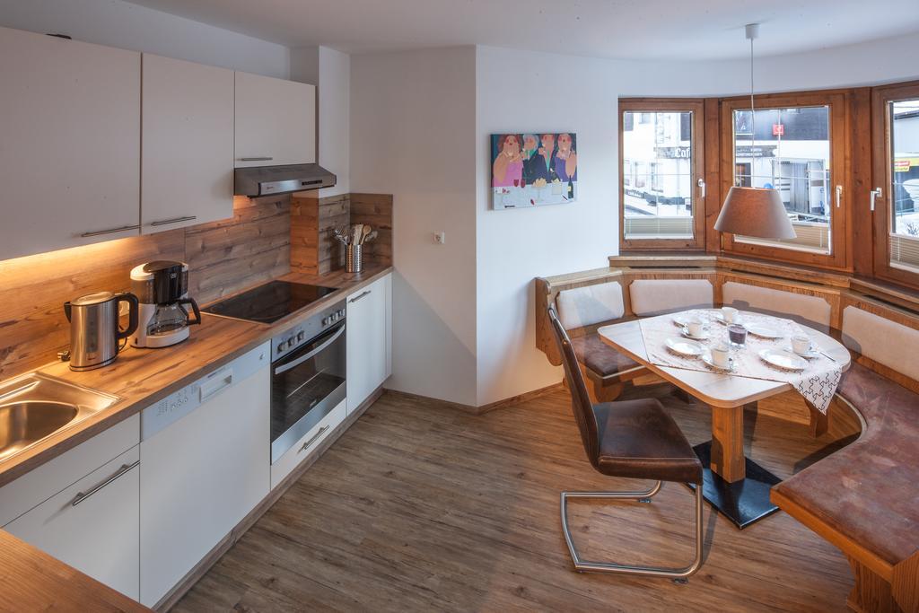 Appartements Al Castagno Ehrwald Kültér fotó